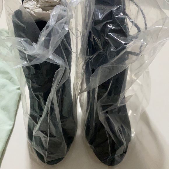 Off White Black Suede lace up stiletto bootie sz 37 - Picture 4 of 6